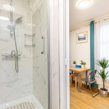 Guestready - Bel Cosy Dans Le 3e Arr. Apartman *